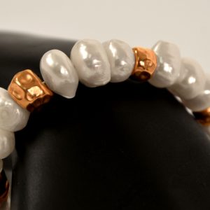 Beaded pearl bracelet